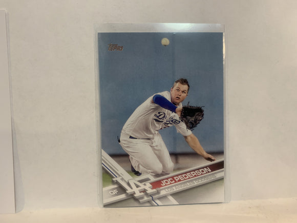 #490 Joc Pederson Los Angeles Dodgers 2017 Topps Series 2 Baseball Card MZ3