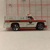 White Fire Dept Utlity Truck ©1974 Hot Wheels Diecast Car GB