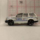 White NYPD Ford Explorer  Realtoy Diecast Car GD