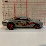 Grey Vairy 8 ©2002 Hot Wheels AK
