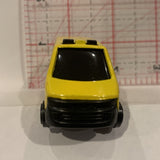 Yellow Vacation Trip Van Unbranded Diecast Car GF