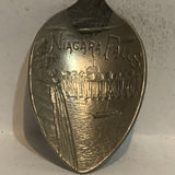 Niagara Falls Ontario Trillium Flower Canada Collectable Souvenir Spoon BI