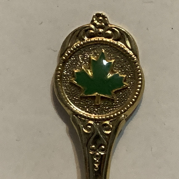 Sundre Green Maple Leaf Alberta Canada Collectable Souvenir Spoon BJ