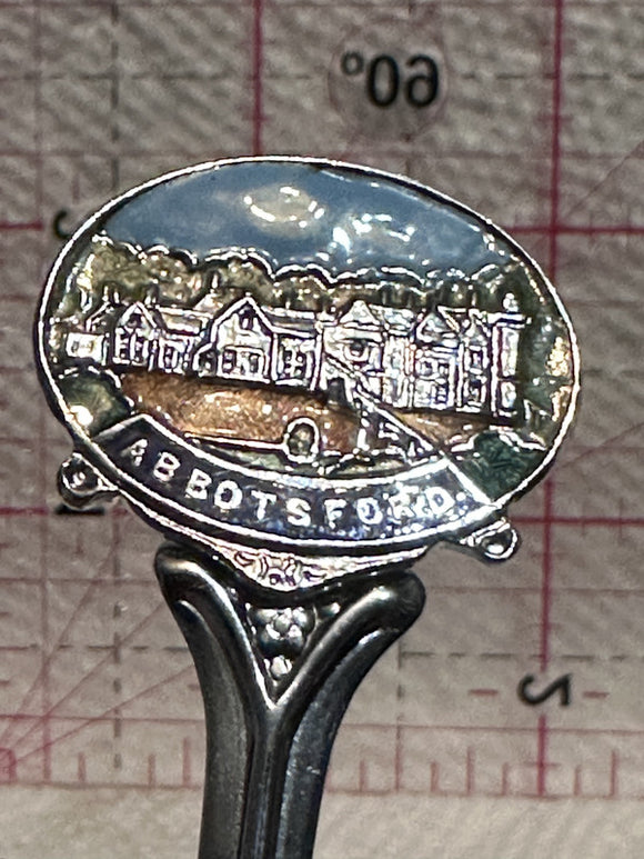 Abbotsford England Village    Souvenir Spoon