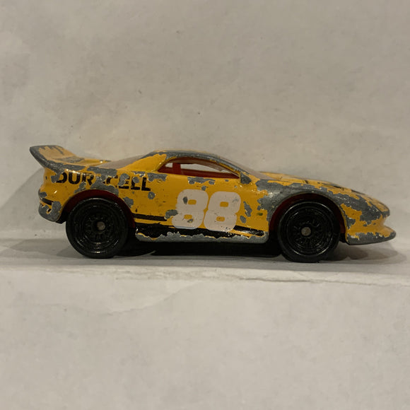 Yellow Duracell Racer ©1993 Hot Wheels Diecast Car GJ
