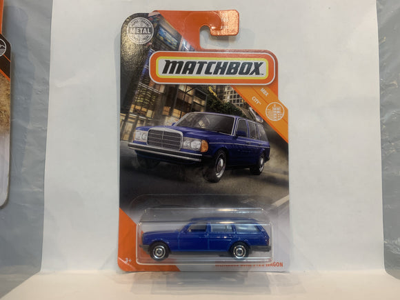 Blue Mercedes-Benz S123 Wagon 2020 Matchbox New Diecast Cars AA