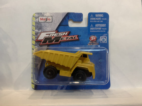 Yellow Dump Truck 2018 Maisto Fresh Metal New Diecast Cars AA