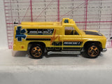 Yellow Ambulance Rescue 1HW Rapid Responder N4437 P16 1974 Hot Wheels Diecast Car