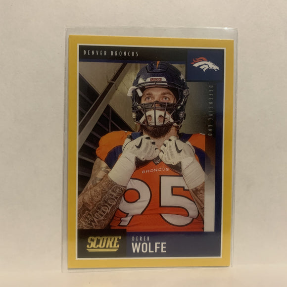 #129 Derek Wolfe Gold  Denver Broncos 2020 Score Football Card LZ1