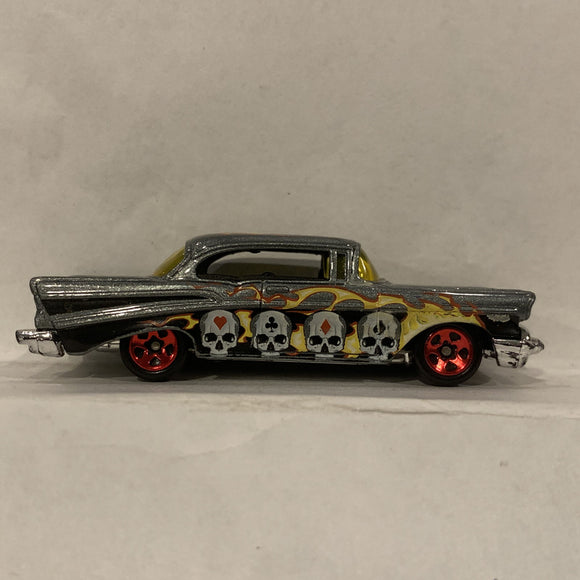 Grey Card Skulls'67 Chevy ©2003 Hot Wheels Diecast Car GQ