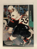 #141 Brian Glynn Ottawa Senators 1993-94 Parkhurst Hockey Card