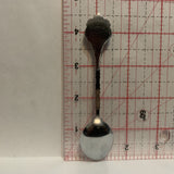 Montreal Quebec Lamp Post Horse Carriage Collectable Souvenir Spoon EB