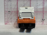White Orange Sidewalk Cleaner FYP44 P10 2018 Matchbox Diecast Car