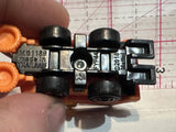 White Orange Sidewalk Cleaner FYP44 P10 2018 Matchbox Diecast Car