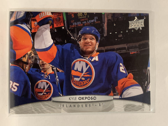 #84 Kyle Okposo New York Islanders 2011-12 Upper Deck Series One Hockey Card