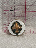 Fleur Di Le Green Leaf  Lapel Pin