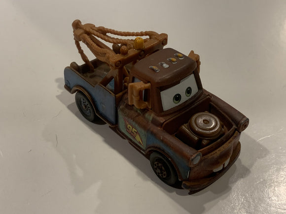 Brown Tow Mater V2798 Disney Pixar CARS Toy Car Vehicle
