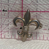 Fluer de Li  Lapel Pin