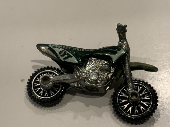 Green #07 Motorcycle Hot Wheels Toy Car Vehicle