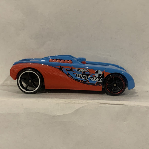 Blue  Stunt Team V5334 ©2011 Hot Wheels Diecast Car BB