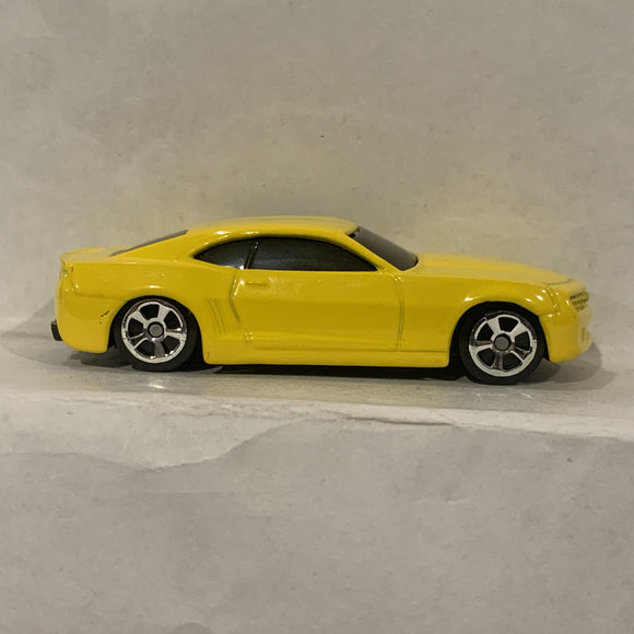Yellow 2006 Chevrolet Camaro Concept Maisto Diecast Car BD