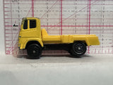 Yellow Transoprt Truck Maisto Diecast Car