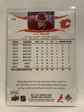 #176 Matt Stajan Calgary Flames 2011-12 Upper Deck Series One Hockey Card