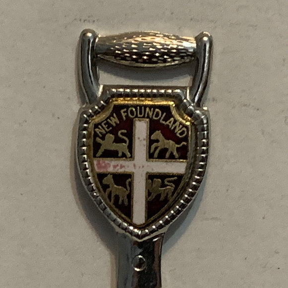 Newfoundland Crest Emblem Shovel Collectable Souvenir Spoon CB