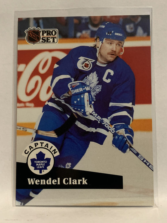 #585 Wendel Clark Toronto Maple Leafs 1991-92 Pro Set Hockey Card