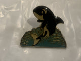 Killer Whale Orca Jumping out of water Lapel Hat Pin