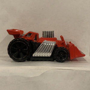 Red  Front End Loader Truck BJF58 ©2013 Hot Wheels Diecast Car BC