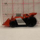 Red  Front End Loader Truck BJF58 ©2013 Hot Wheels Diecast Car BC