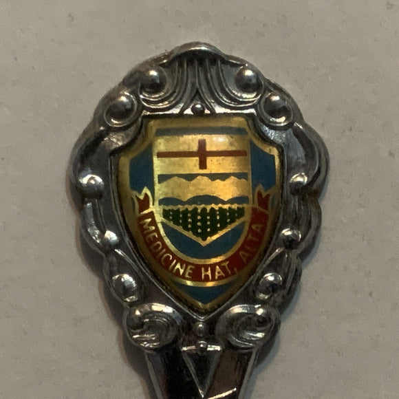 Medicine Hat Alberta Crest Collectable Souvenir Spoon EM