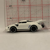 White Storm Trooper CGW43 Star Wars ©2014 Hot Wheels Diecast Car BC