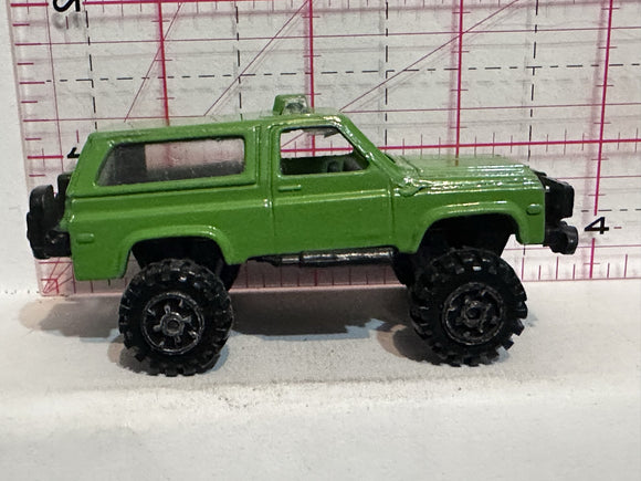 Green Bronco Racer Unbranded Diecast Car