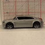 Silver 2001 Dodge Super 8 Hemi Concept Maisto Diecast Car BG