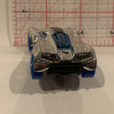Silver Crescendo ©2016 Hot Wheels Diecast Car BG