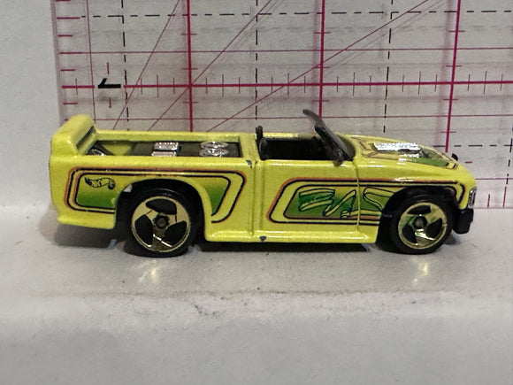 Yellow Low N Cool 1990 Hot Wheels Diecast Car