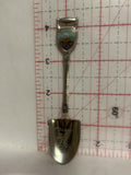 Minnesota Land of 10 000 Lakes Shovel Souvenir Spoon