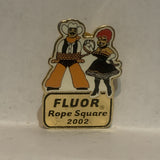 Flvor Rope Square Dancing 2002 Lapel Hat Pin