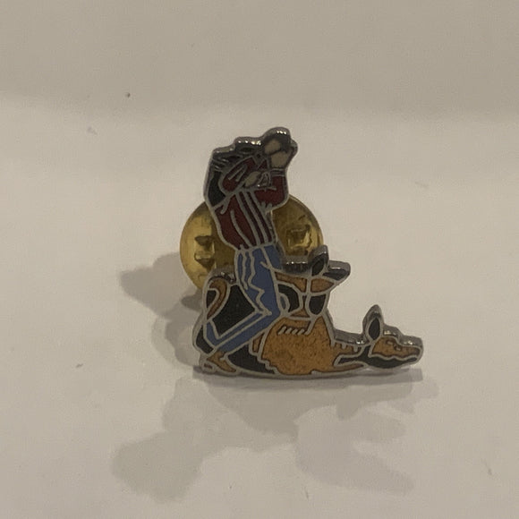 Cowboy Roping Steer Lapel Hat Pin AJ