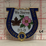Lions Club Calgary Wild Rose 2004 37-0 We Serve Horse Shoe Lapel Hat Pin