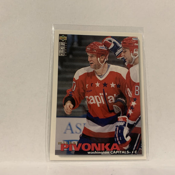 #260 Michal Pivonka Washington Capitals  1995-96 UD Collector's Choice Hockey Card AB
