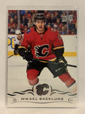 #29 Mikael Backlund Calgaary Flames 2018-19 Upper Deck Series One Hockey Card