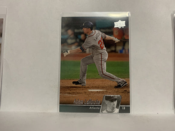 #62 Adam LaRoche Atlanta Braves 2010 Upper Deck Series 1 Baseball Card NI