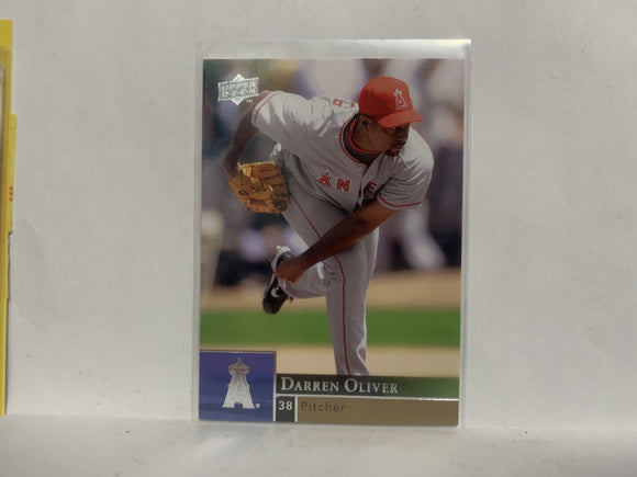 #693 Darren Oliver Los Angeles Angels 2009 Upper Deck Series 2 Baseball Card NO