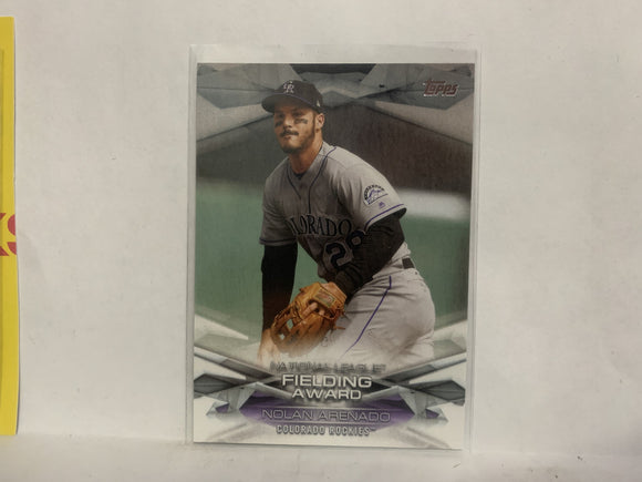 MLBA-23 Nolan Arenado NL Fielding Award Colorado Rockies 2018 Topps Series 1 Baseball Card NR