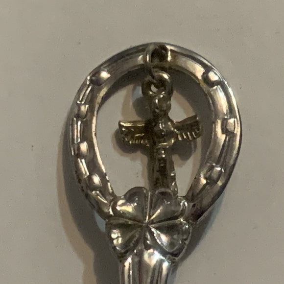 Williams Lake BC Totem Pole British Columbia Collectable Souvenir Spoon CR