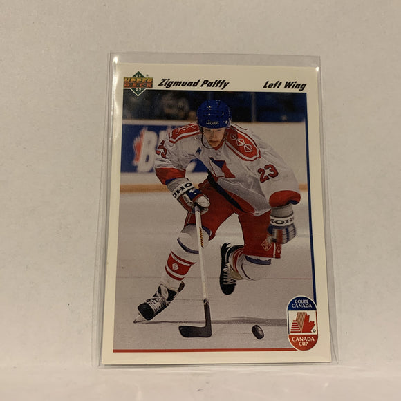 #16 Zigmund Palffy Czechoslovakia  Canada Cup 1991-92 Upper Deck Hockey  Card A1C