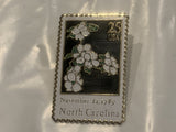 North Carolina 25 Cent USA Stamp Nov 21 1789 Lapel Hat Pin CD